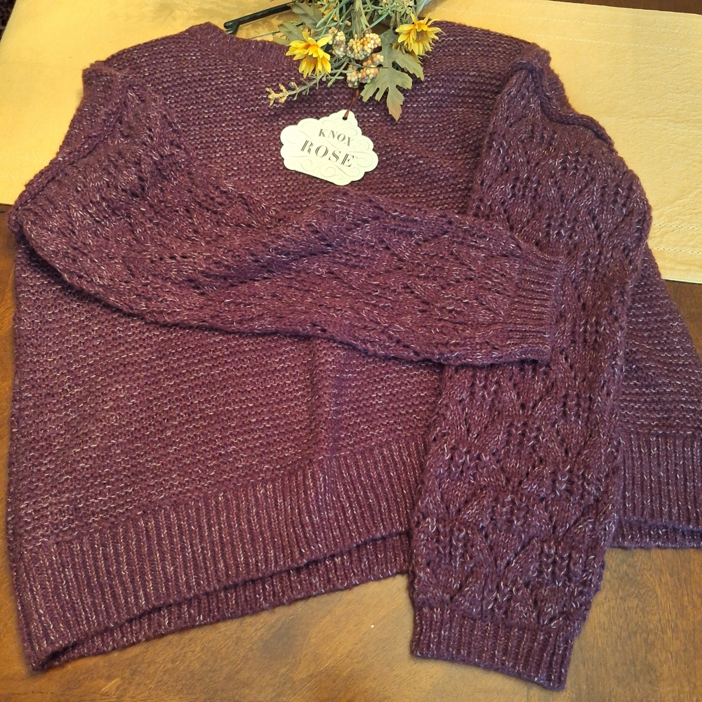 NWT Women's Cable Knit Pullover Sweater Plum Or Burgandy M